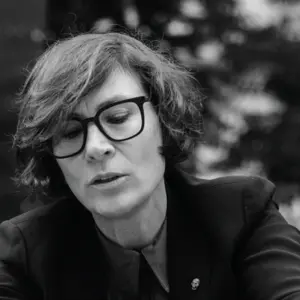 Retrato de Sara Bertrand