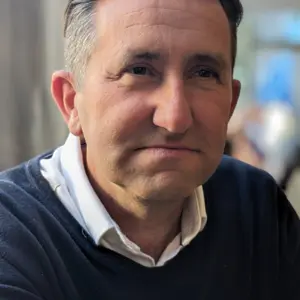 Retrato de Julius Ruiz