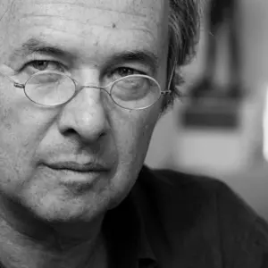 Retrato de  Javier Moro