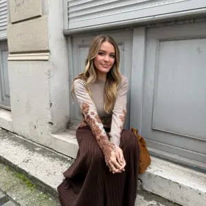 Retrato de  Anna Todd