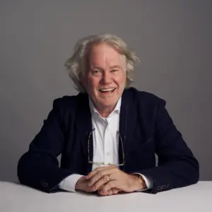 Retrato de Terry Hayes