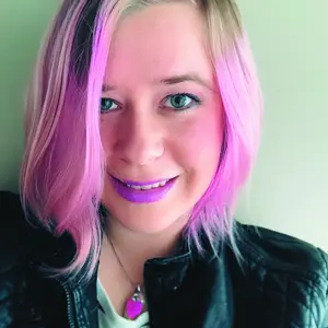 Retrato de Ashley Shuttleworth