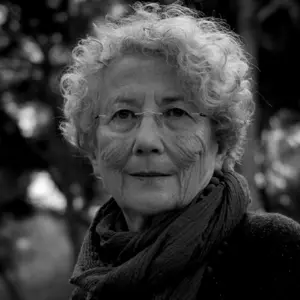 Retrato de  Carmen Estrada