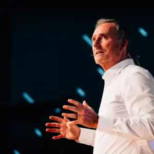 Retrato de Bodo Schäfer