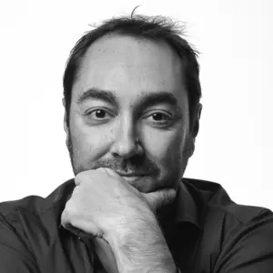 Retrato de  Nando López