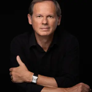 Retrato de José Rodrigues dos Santos