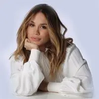 Retrato de  Mía Astral