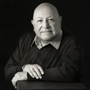 Retrato de René Solís