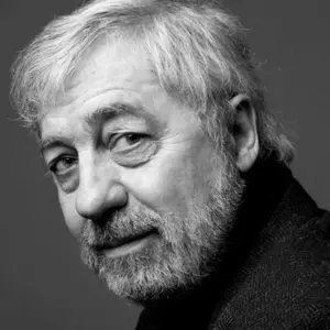 Retrato de Sorj Chalandon