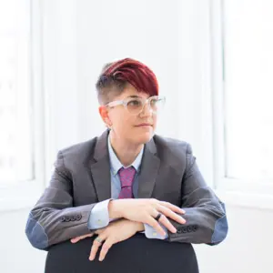 Retrato de Annalee Newitz