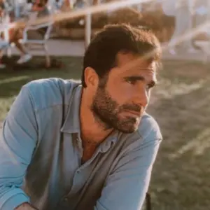 Retrato de  Leopoldo Salinas