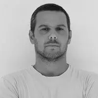 Retrato de  Julián Maradeo