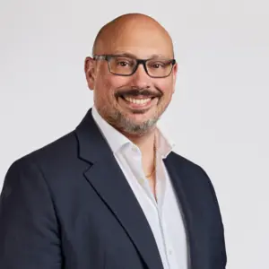 Retrato de Alex Schultz