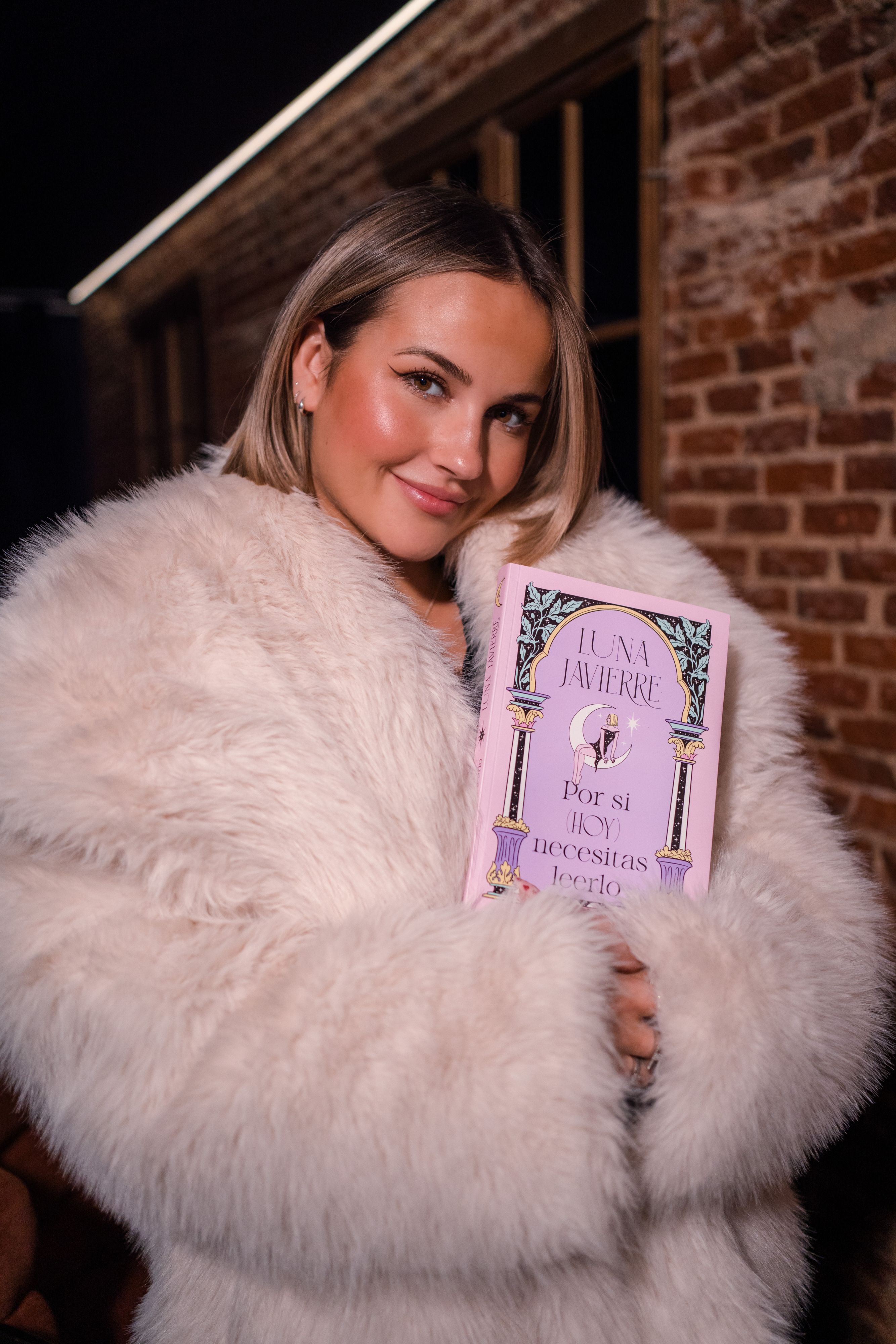 Portada Por si (hoy) necesitas leerlo 0