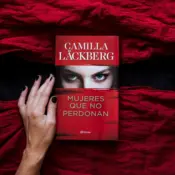 Portada Mujeres que no perdonan 0