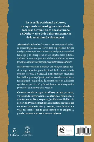 Contraportada Al otro lado del Nilo